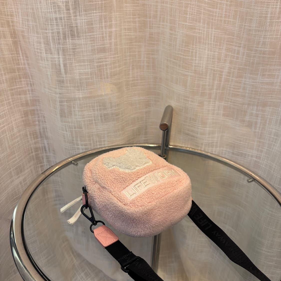 정품 라이프워크 뽀글이 크로스백     상품이미지6