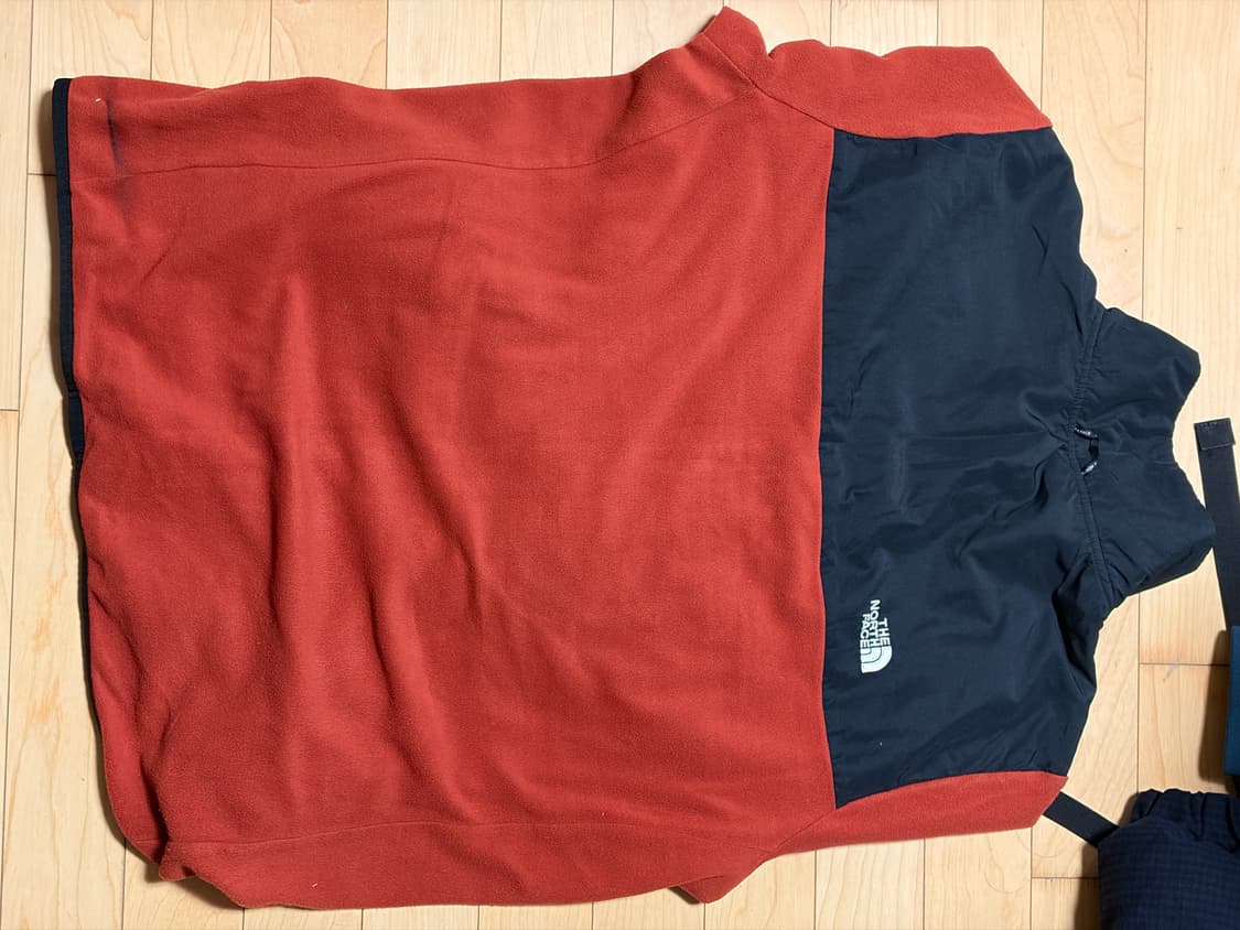 노스페이스 얇은 플리스 상품이미지2