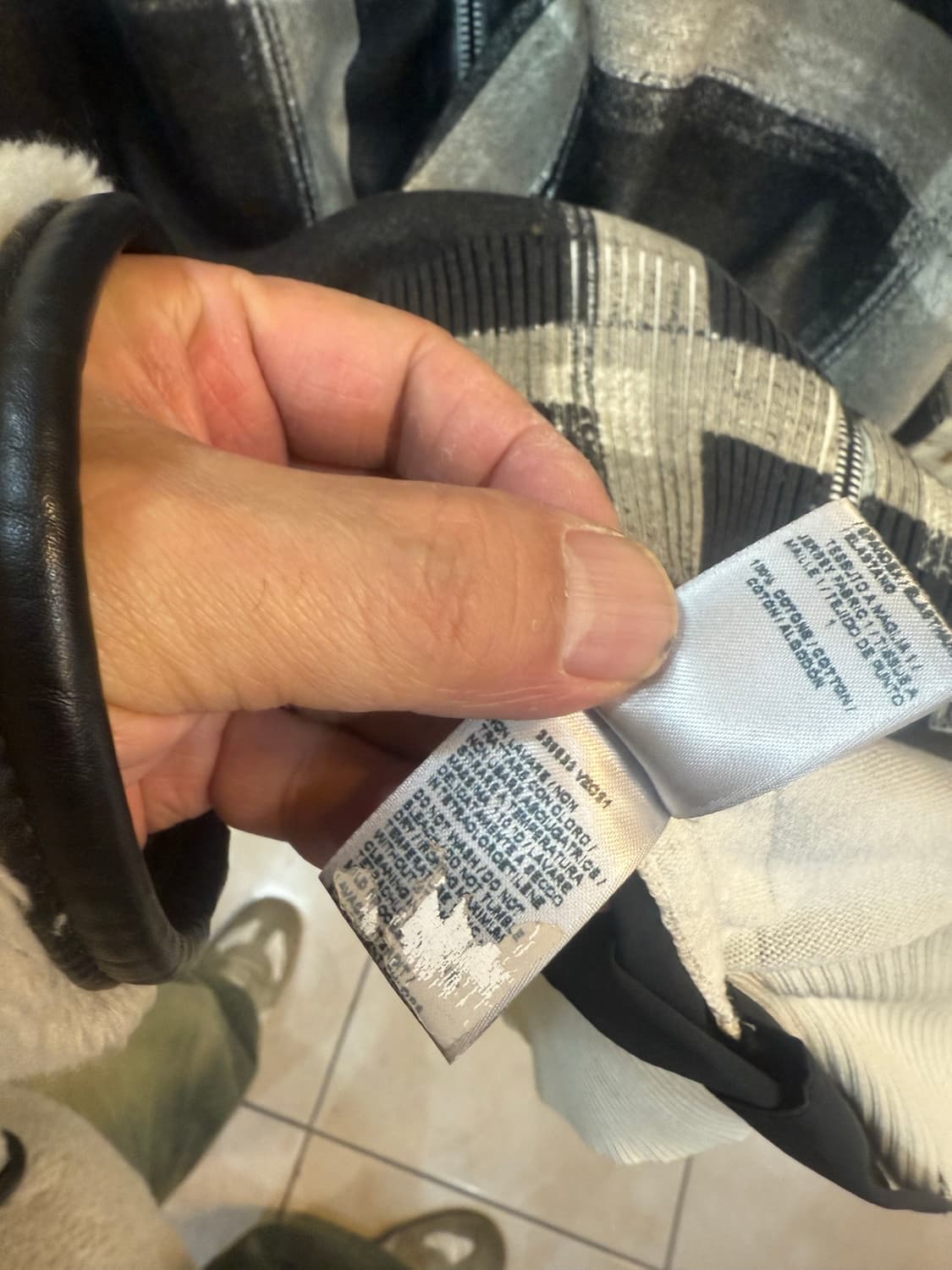 50/100-105 정품 보테카베네타 체크점퍼 팝니다 상품이미지6