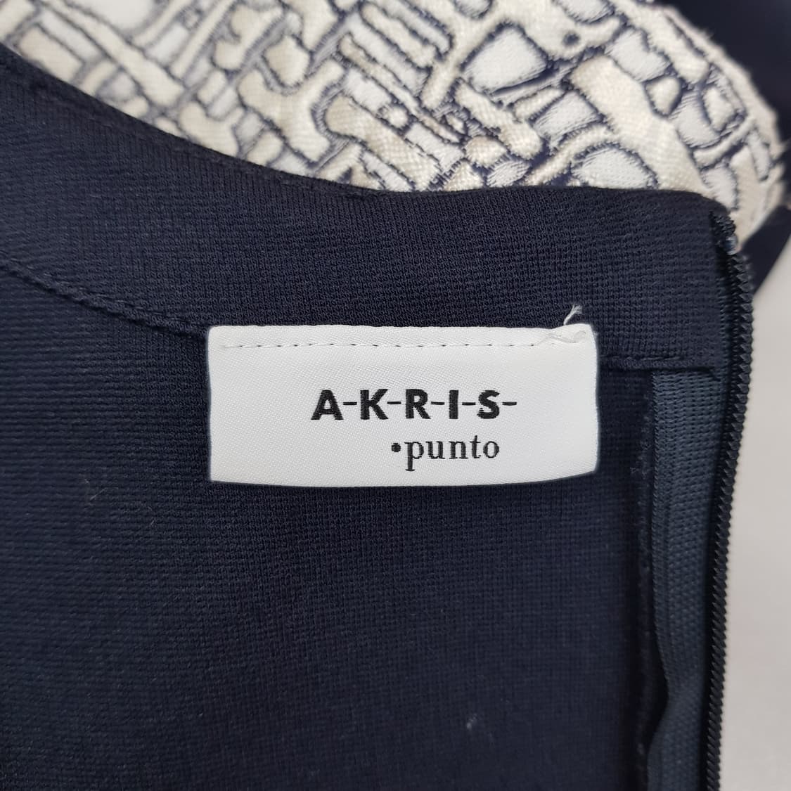 아크리스 펀토(AKRIS punto) 패턴 반팔 블라우스 M사이즈 상품이미지7