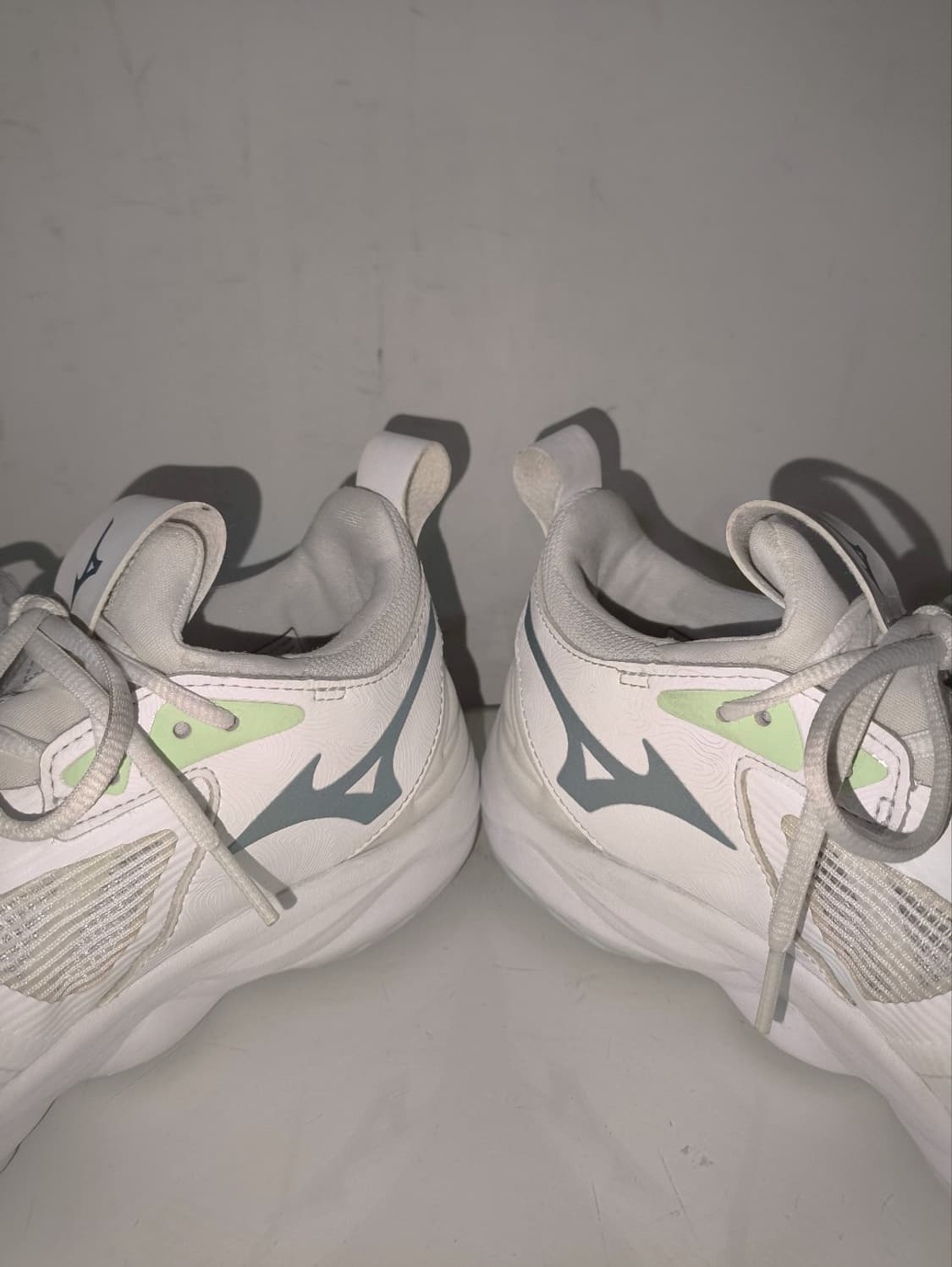 255mm 미즈노 웨이브 모멘텀3 인도어화  상품이미지7