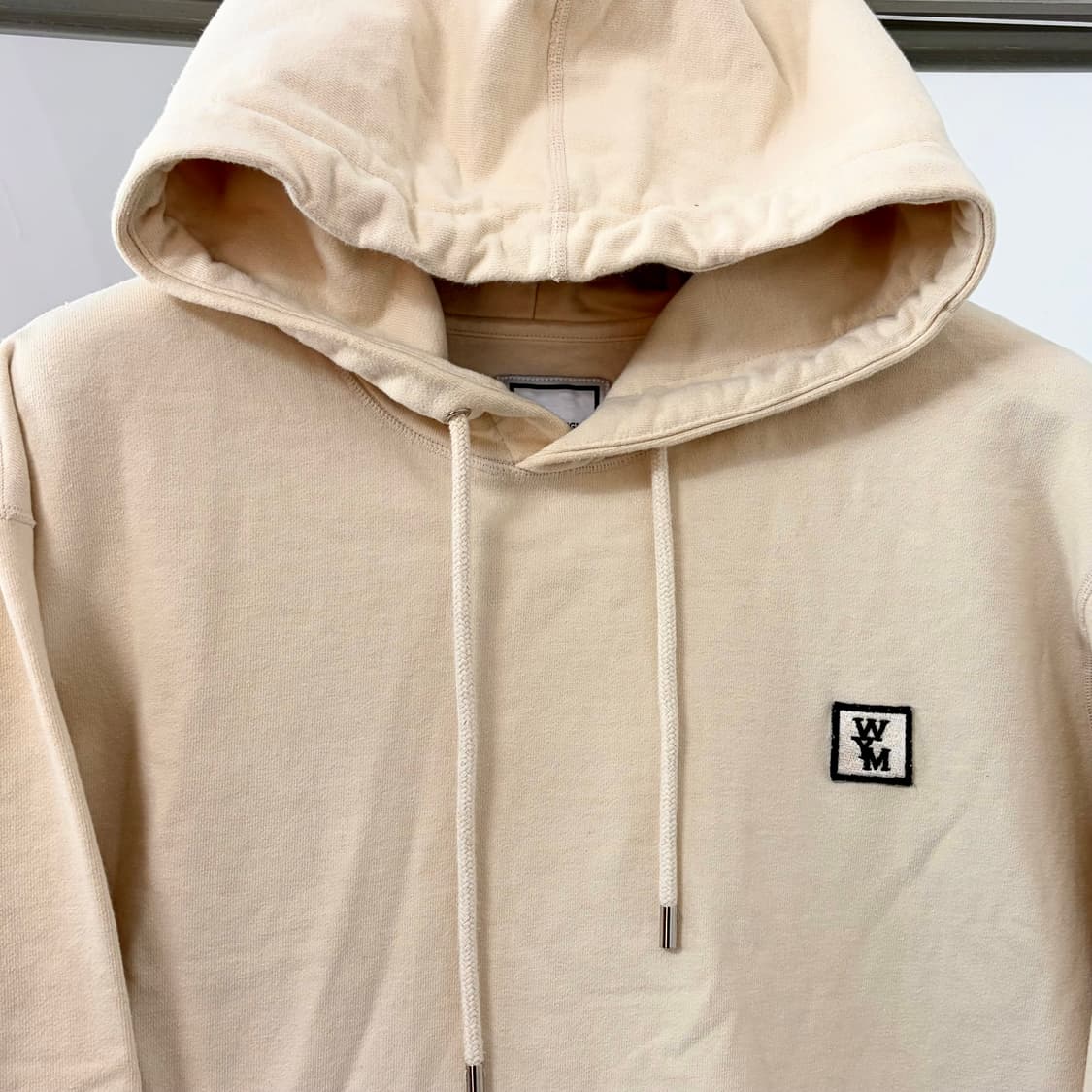 우영미 백로고 후드 상품이미지6