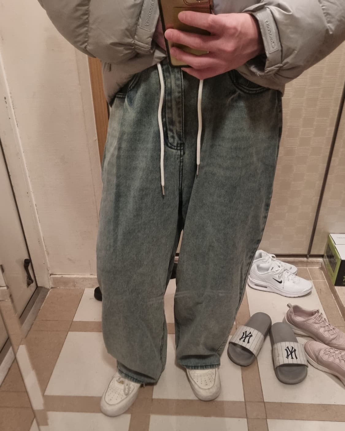 연청 데님 와이드 팬츠 (밴딩) 상품이미지4