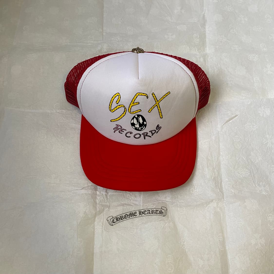 [Free] 크롬하츠 매티 보이 섹스 레코드 로고 트러커햇 레드 화이트 상품이미지2