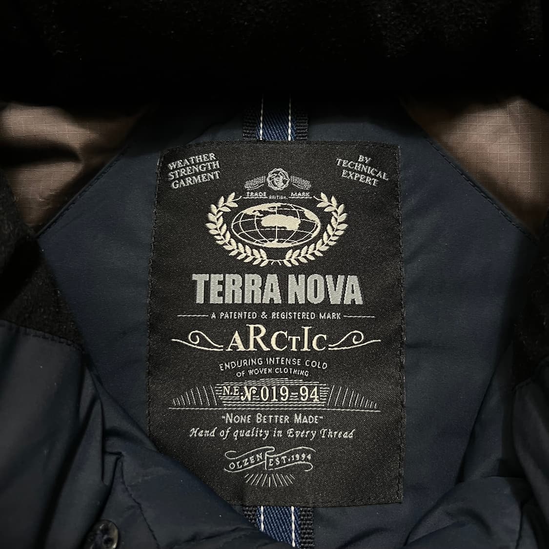 올젠 테라노바 덕다운 와펜 아크틱 코트패딩 점퍼 [네이비] L/100 상품이미지5