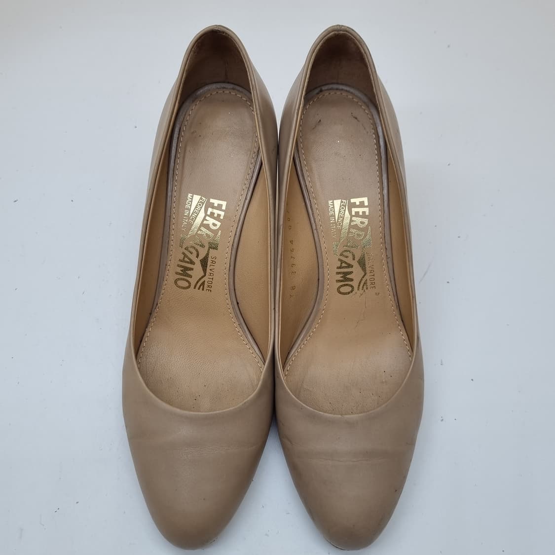 페라가모 펌프스힐6.5 240 굽7. 상품이미지2