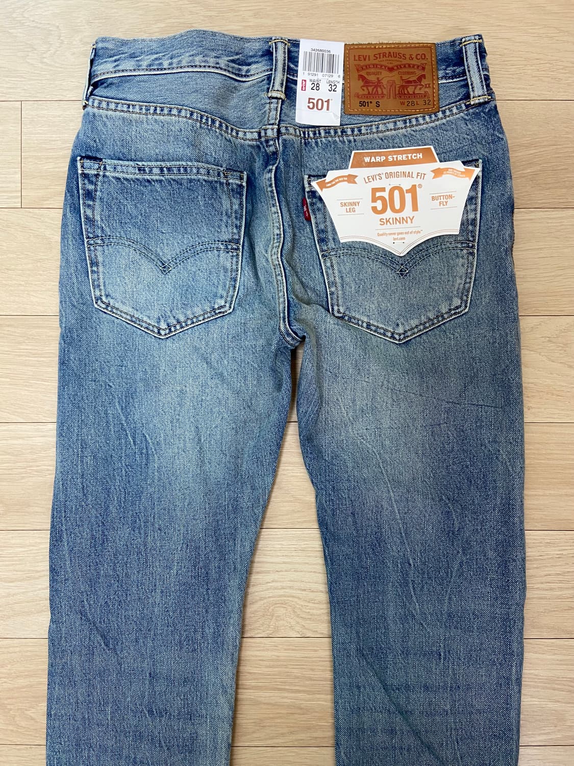 택포) 리바이스 501 Skinny 데님 W28/L32 상품이미지4