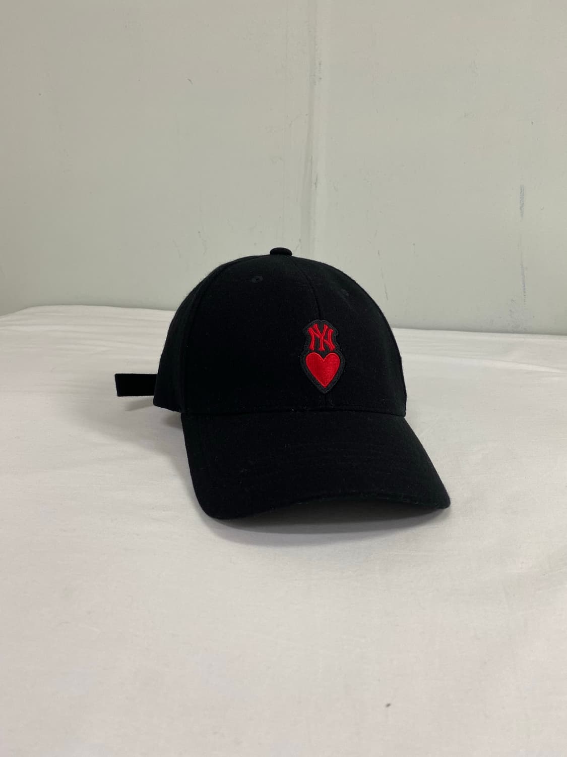 MLB 뉴욕양키스 하트 울 볼캡 상품이미지1