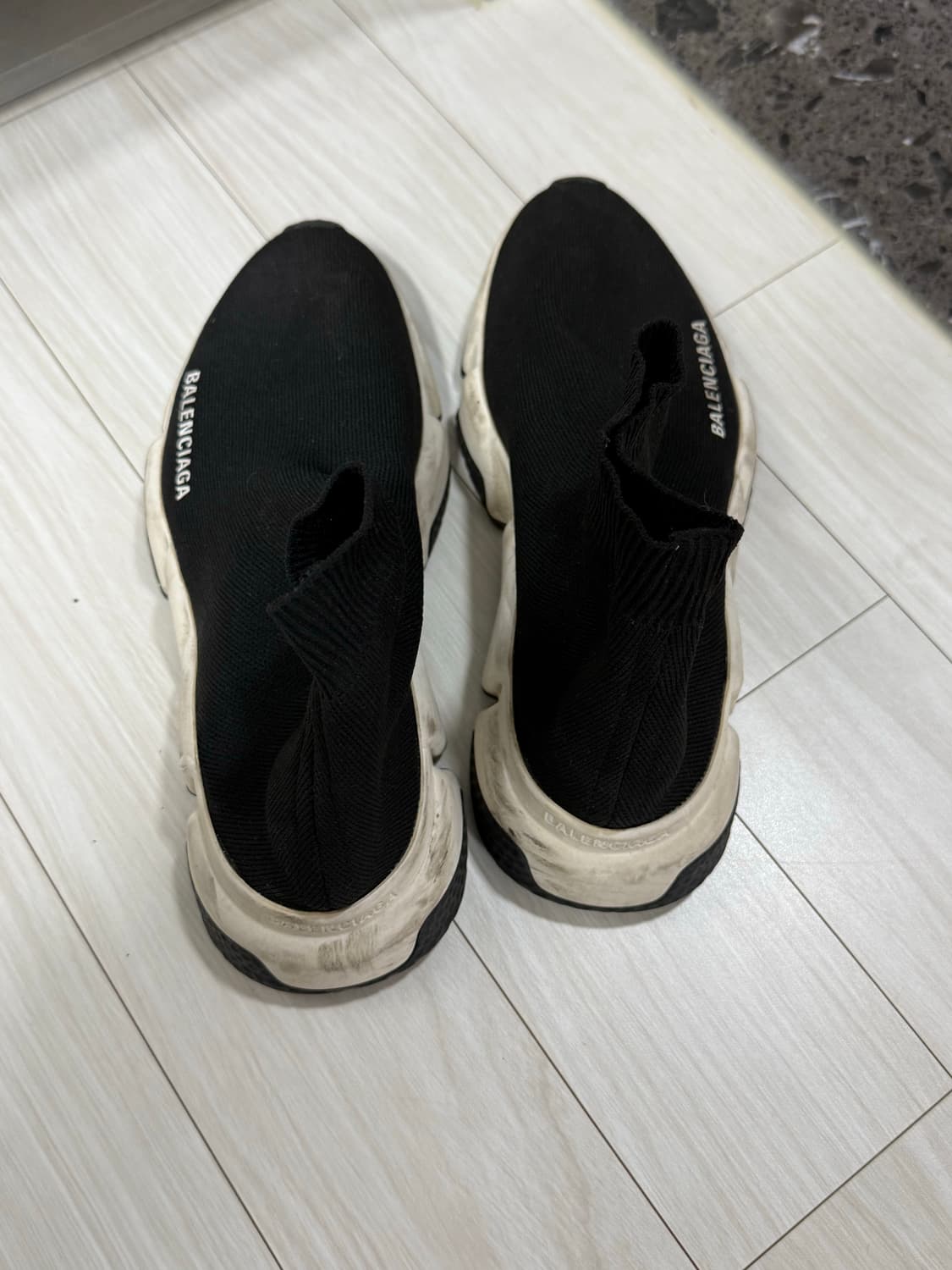 발렌시아가 스피드러너 상품이미지3