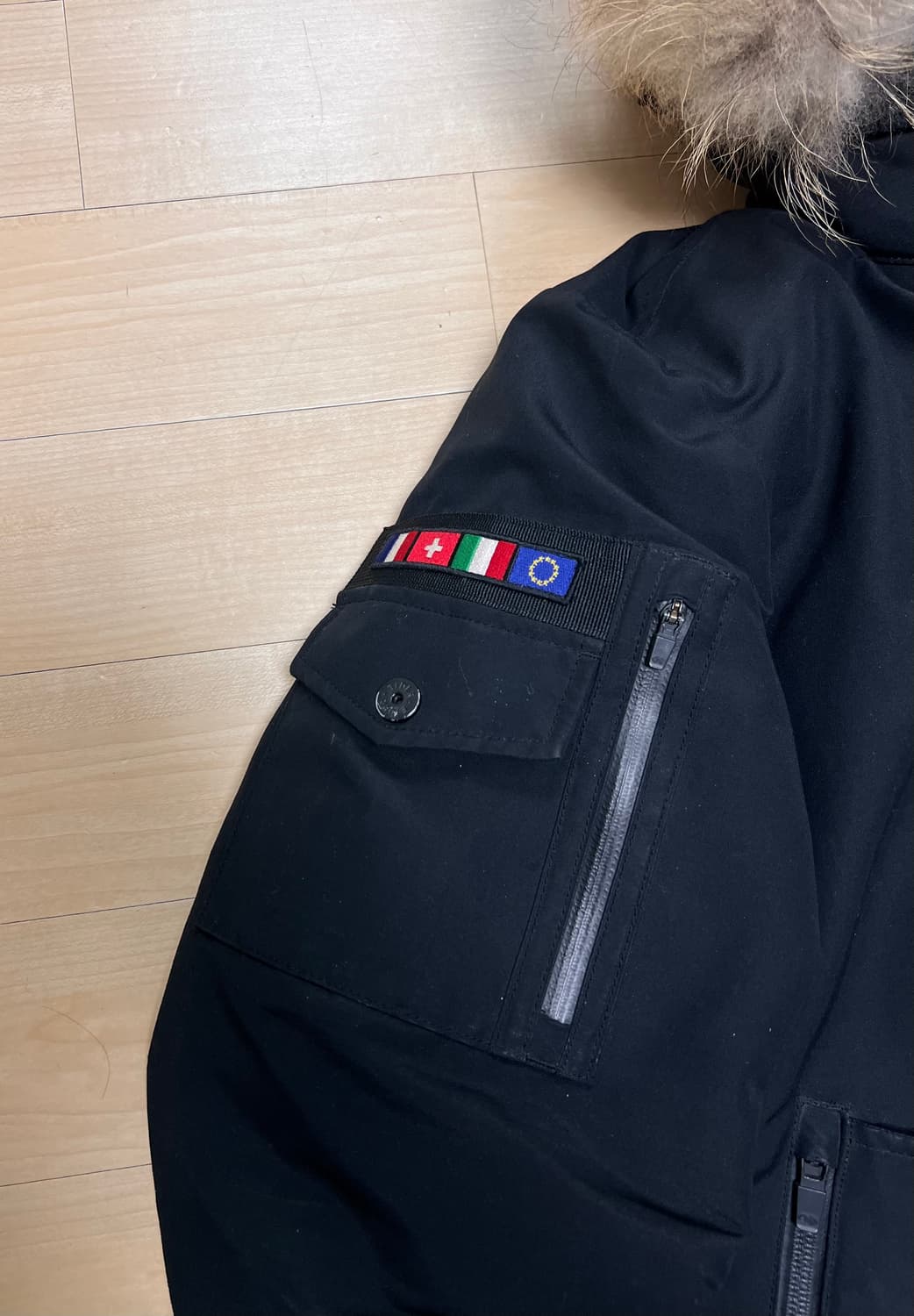 아이더 스투키 패딩 상품이미지3