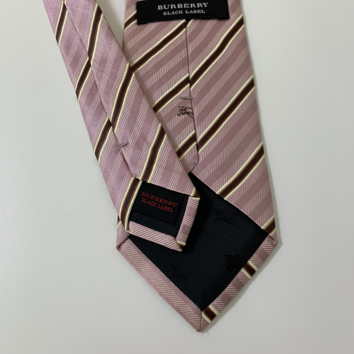버버리(BURBERRY) 스트라이프 넥타이 명품 B+등급 상품이미지5