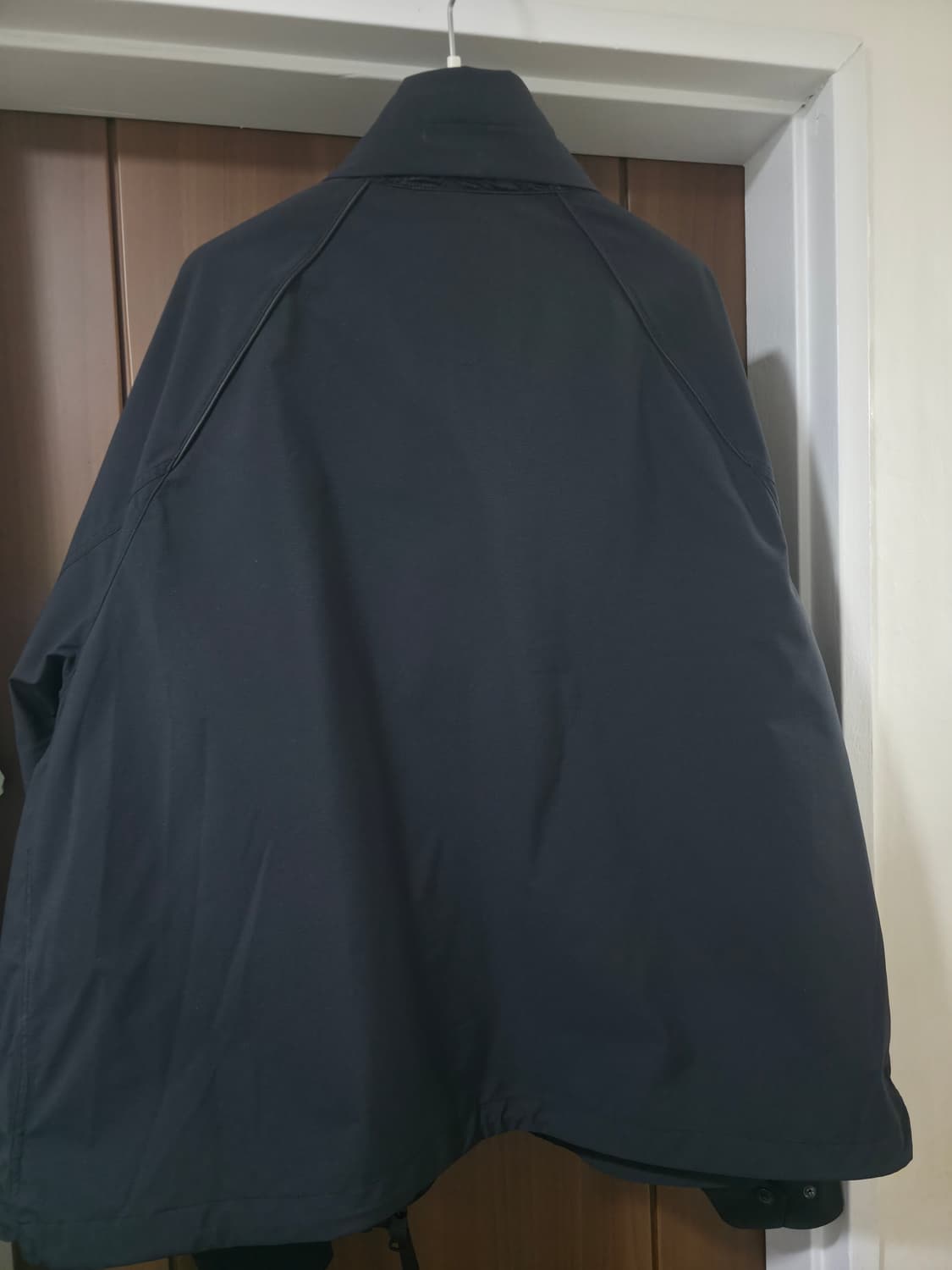 뉴발란스x이스트로그 고어텍스 파일럿 점퍼 블랙 L 상품이미지2