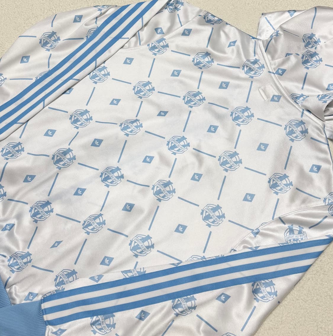 아디다스 올드스쿨 마르세유 흰하 화이트 스카이 윈드러너 후드집업  상품이미지6