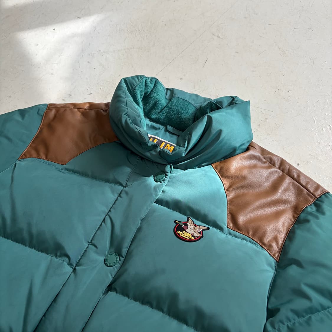 Chevignon 쉐비뇽 빈티지 덕다운 패딩 M 상품이미지4