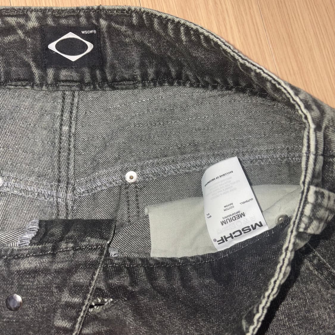 새상품)미스치프 워시드 슬라우치 진 블랙그린 M 상품이미지7