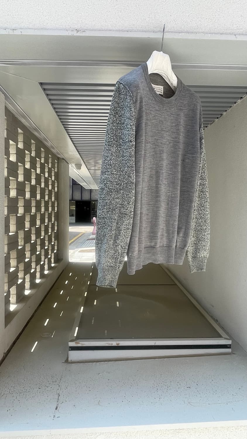 [MAISON MARGIELA]Bi-Material Knit (Grey) 상품이미지1