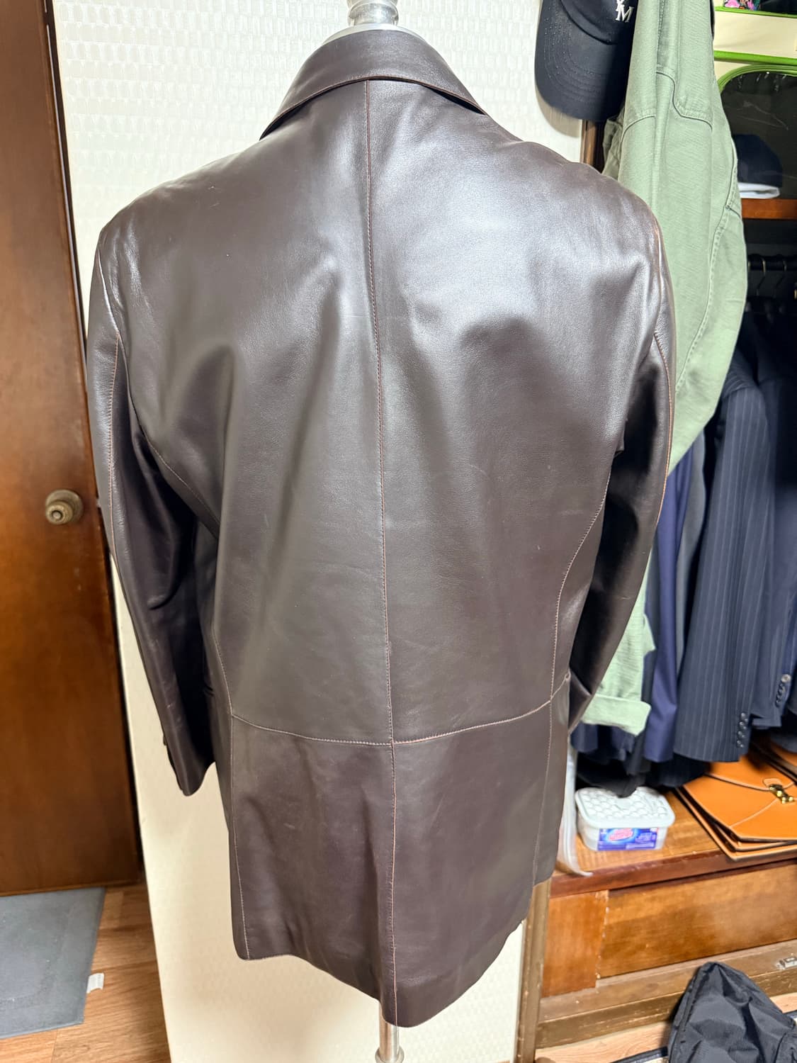 아르마니 꼴레지오니 레더자켓 40사이즈 상품이미지4