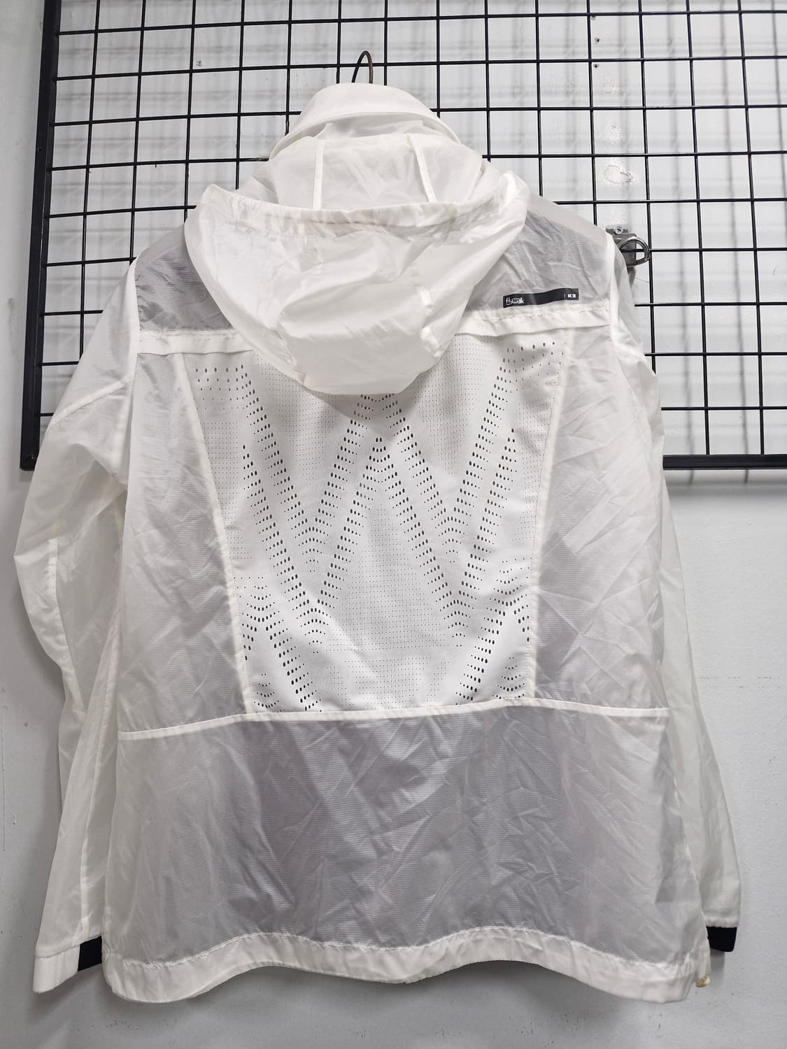 105XL/77-88 k2 플라이워크 여성 바람막이 자켓. 상품이미지6