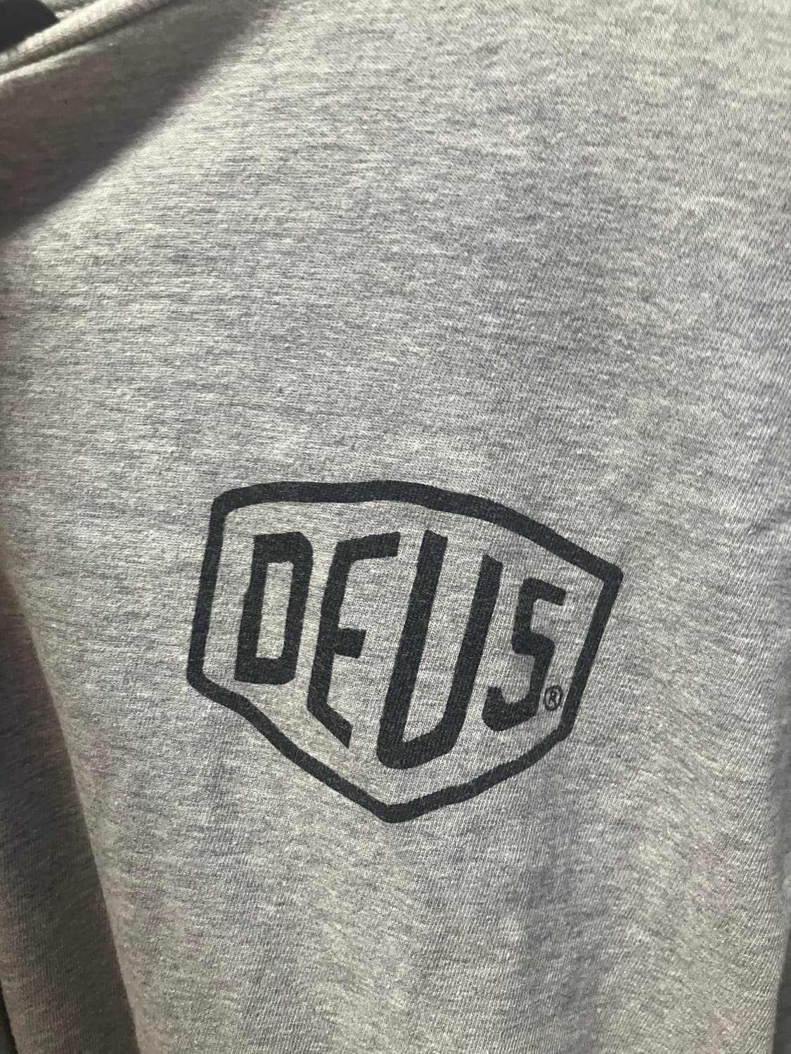 데우스 엑스 마키나Seoul College T-Shirt  L 상품이미지4