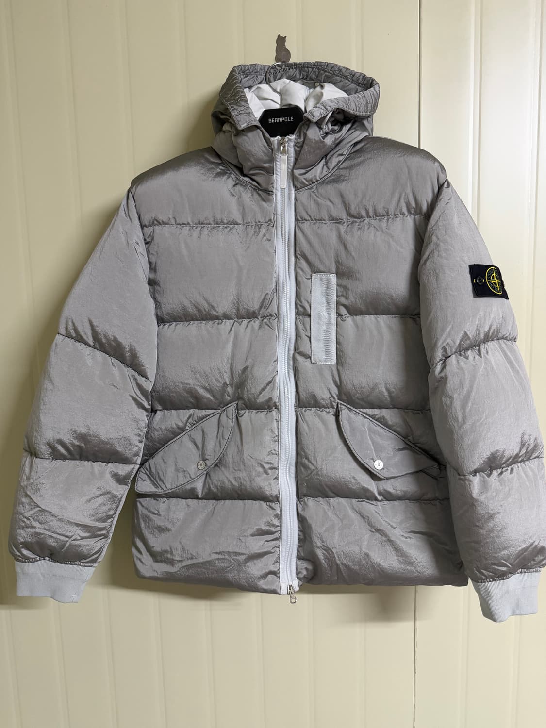 스톤 아일랜드 나일론 메탈 에코닐 재생 나일론 패딩 상품이미지1