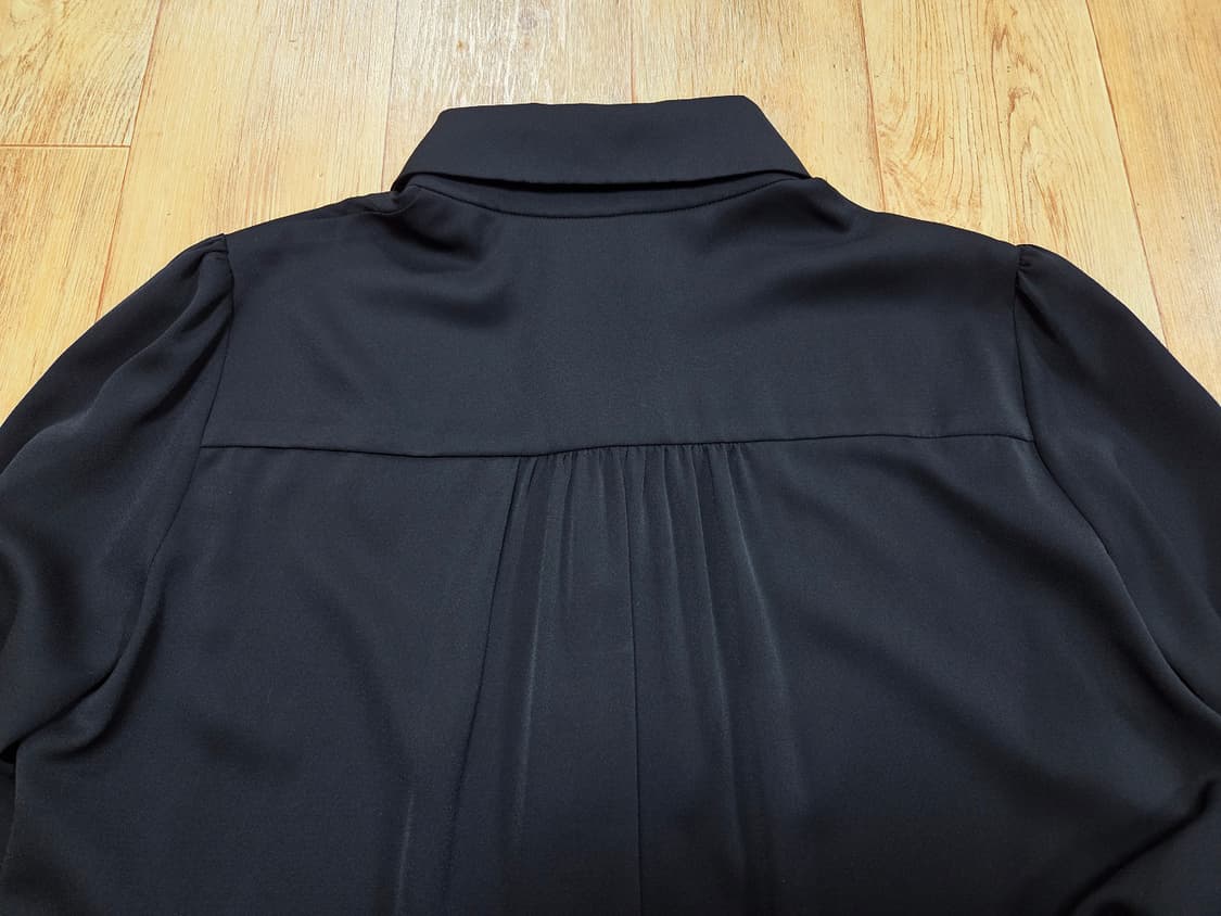 케이리(KAYLEE) 구찌 퍼프소매 블라우스 프리사이즈 상품이미지4