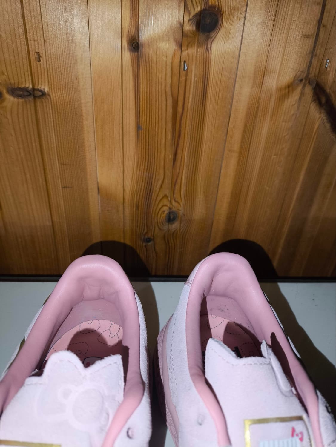 230mm 푸마 x 헬로키티 유틸리티 스니커즈  상품이미지5