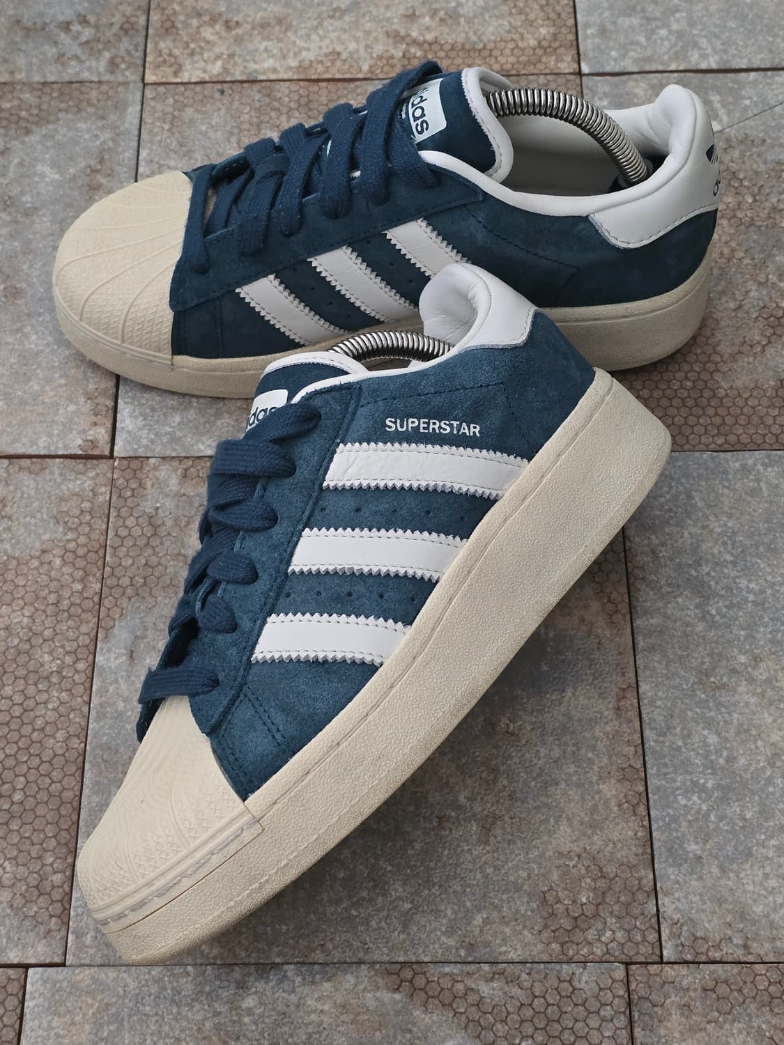 (235)아디다스 슈퍼스타 xlg 아크틱 나이트  상품이미지2