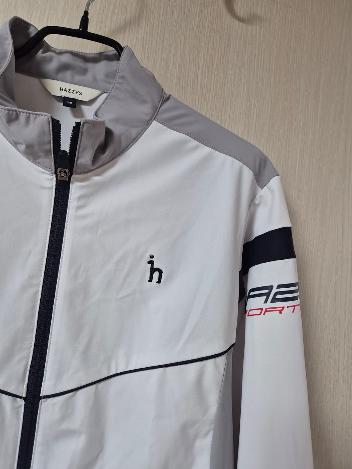 (24년) 헤지스 골프 집업 져지 자켓 90 여성  상품이미지4