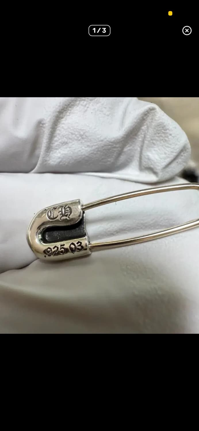 크롬하츠 세이프티핀 귀걸이 왼쪽 상품이미지2