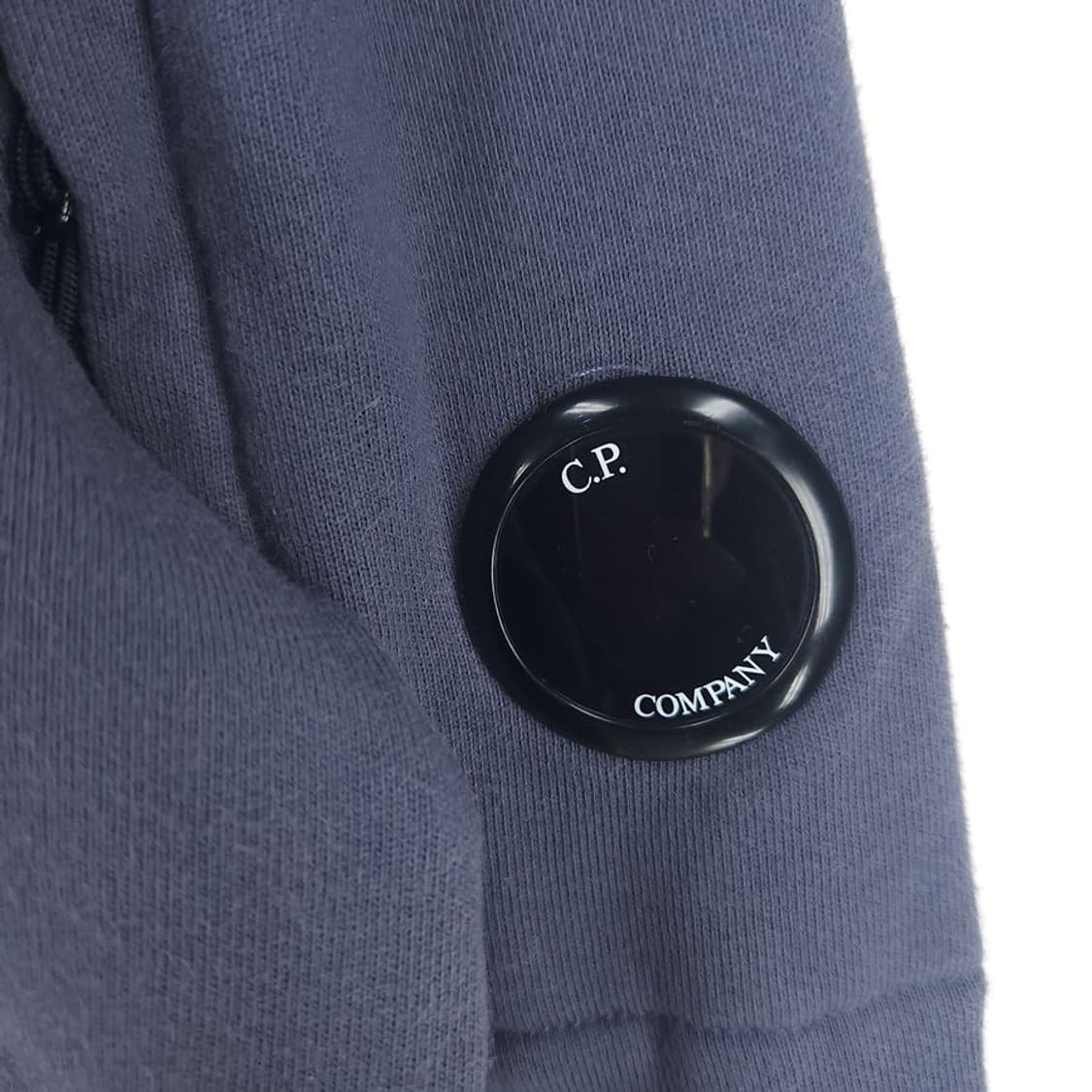 [남100]CP컴퍼니 렌즈와펜 맨투맨[Y5C-087] 상품이미지5