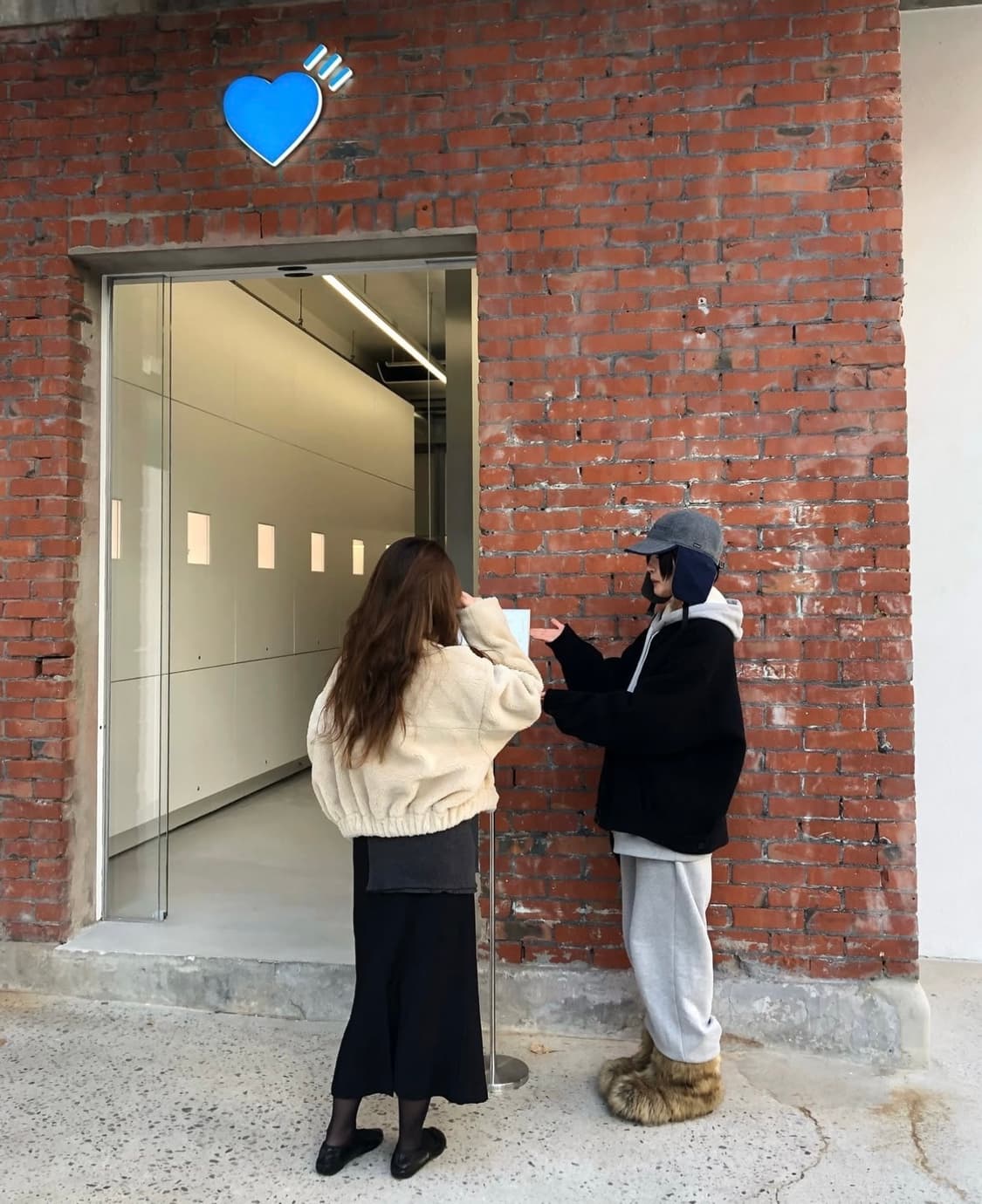 더바넷 시어링 자켓 Cropped Eco-Shearling Jacket 상품이미지7