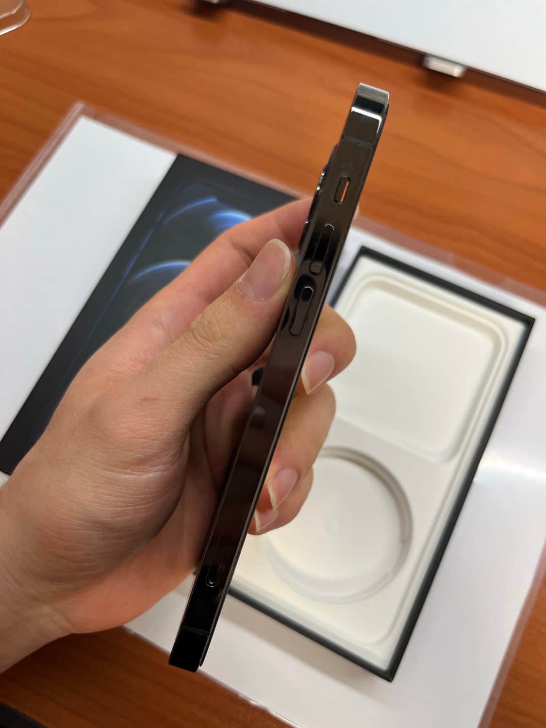 아이폰12 프로 128GB 상품이미지4