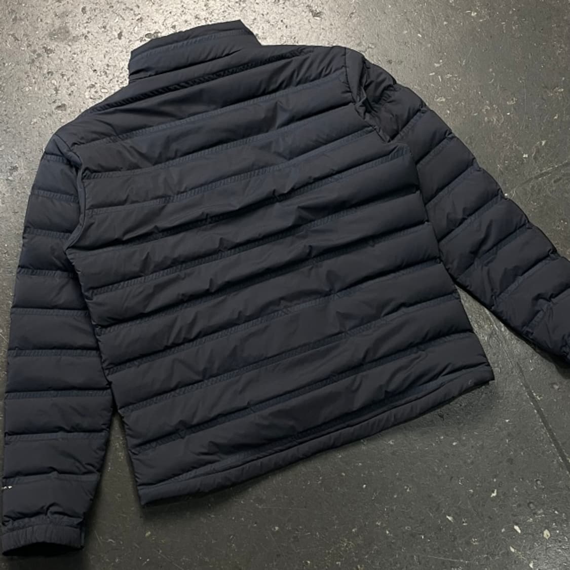 105 콜럼비아 경량패딩  상품이미지5