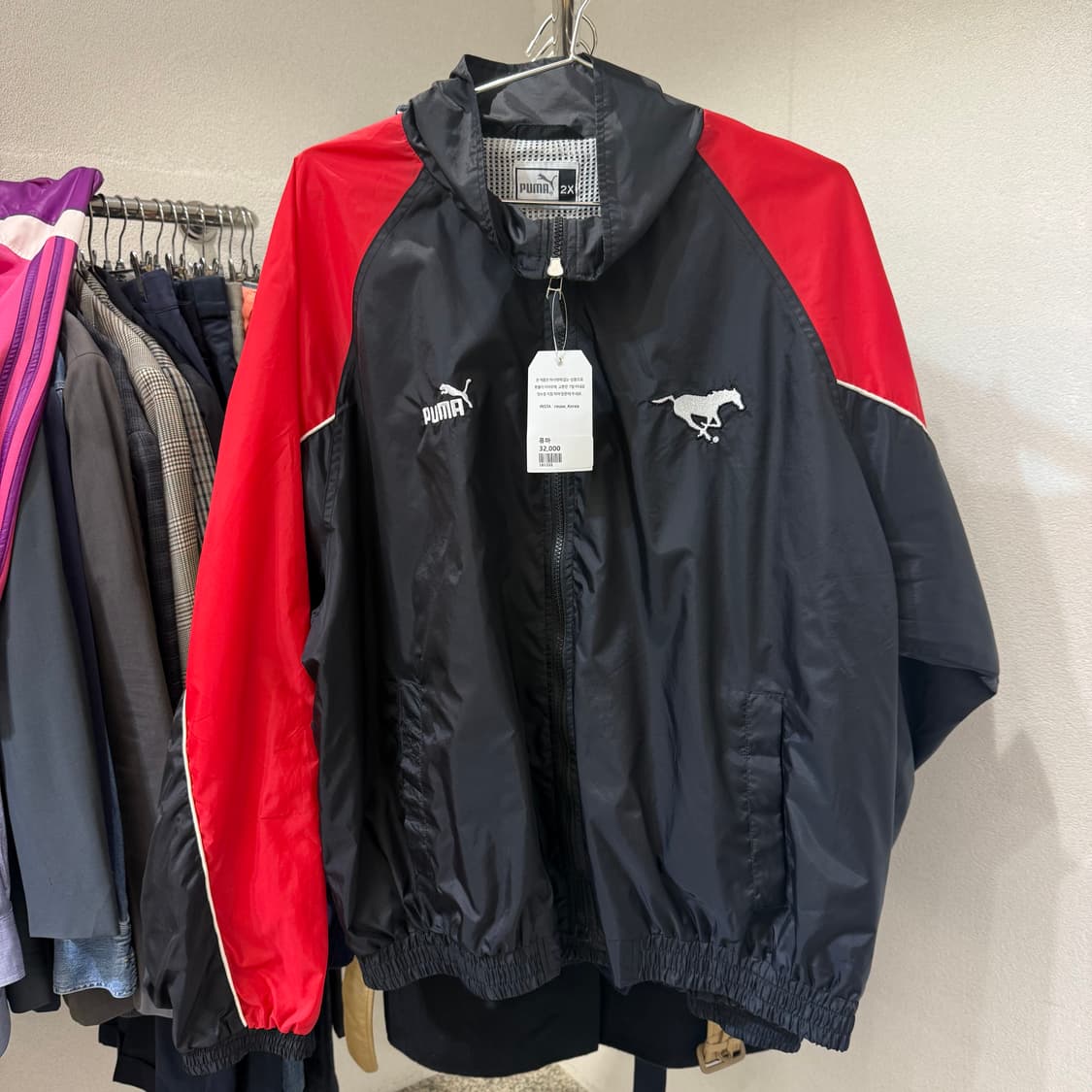 푸마 바람막이 자켓 상품이미지1