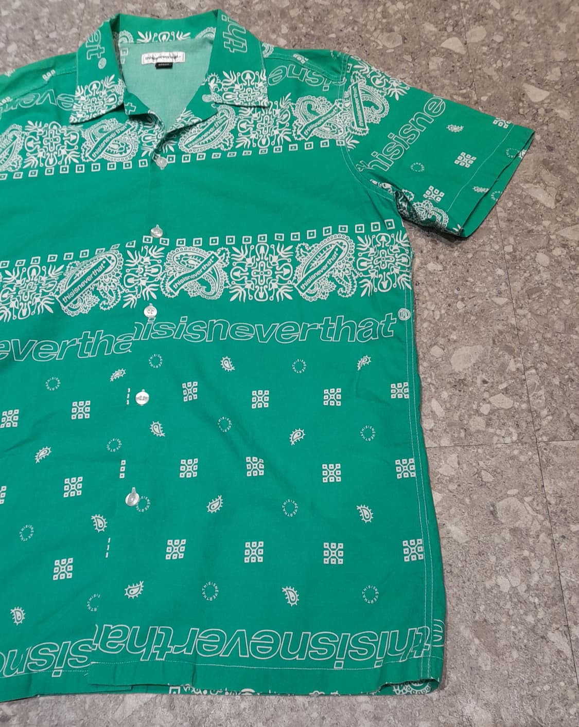 💥디스이즈네버댓 오픈카라 페이즐리 셔츠 (M)
 상품이미지3