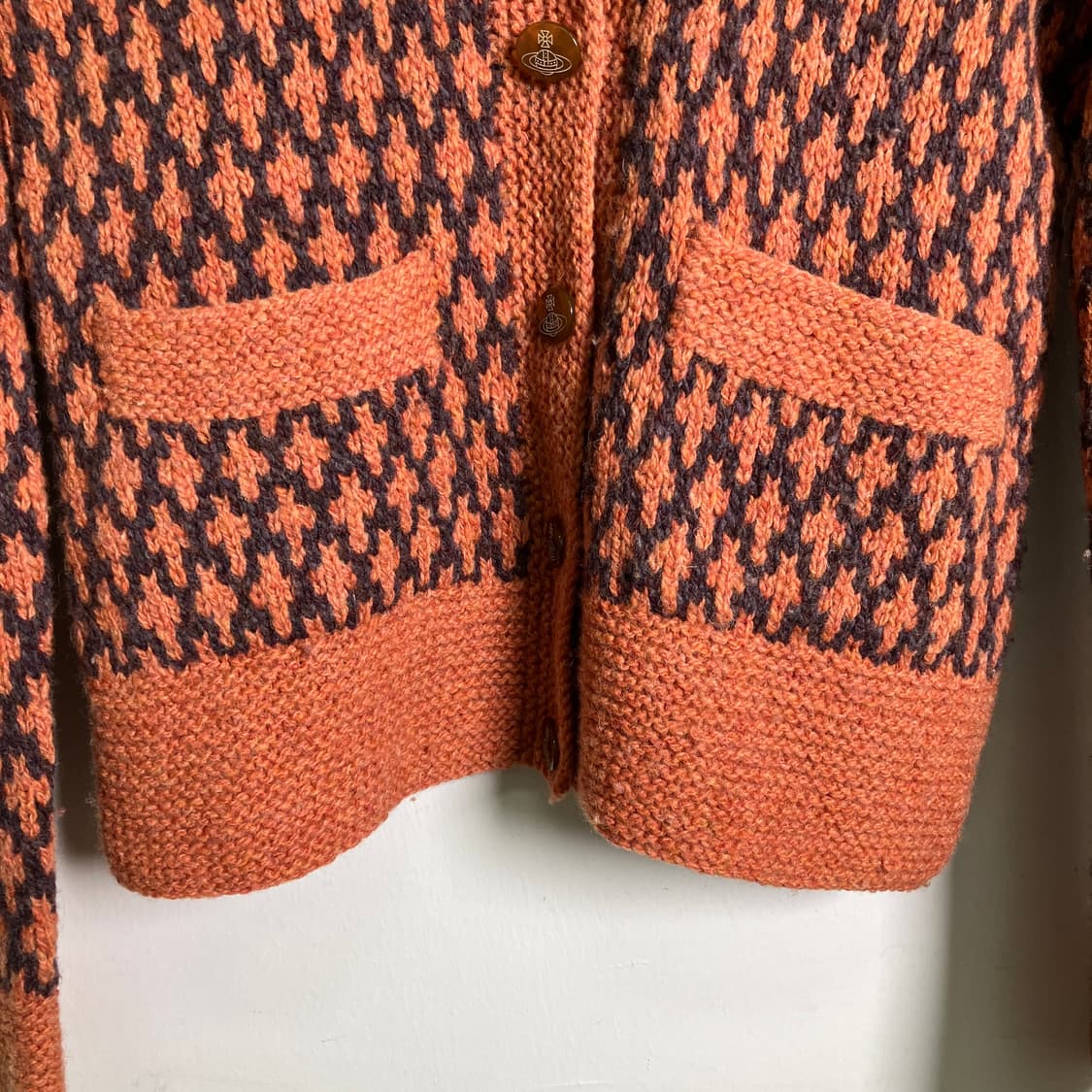 비비안 웨스트우드 레드라벨 ORB 로고 가디건  상품이미지5