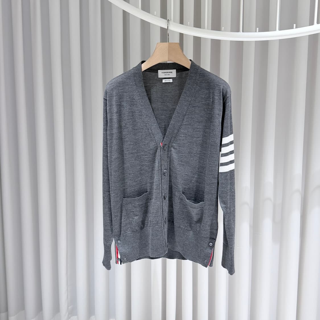 3 / 톰브라운 사선완장 메리노울 그레이 가디건 상품이미지2