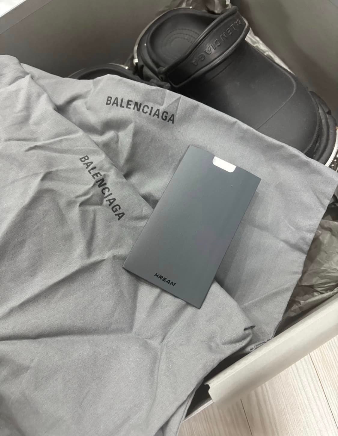 발렌시아 하드 크록스 39 상품이미지6