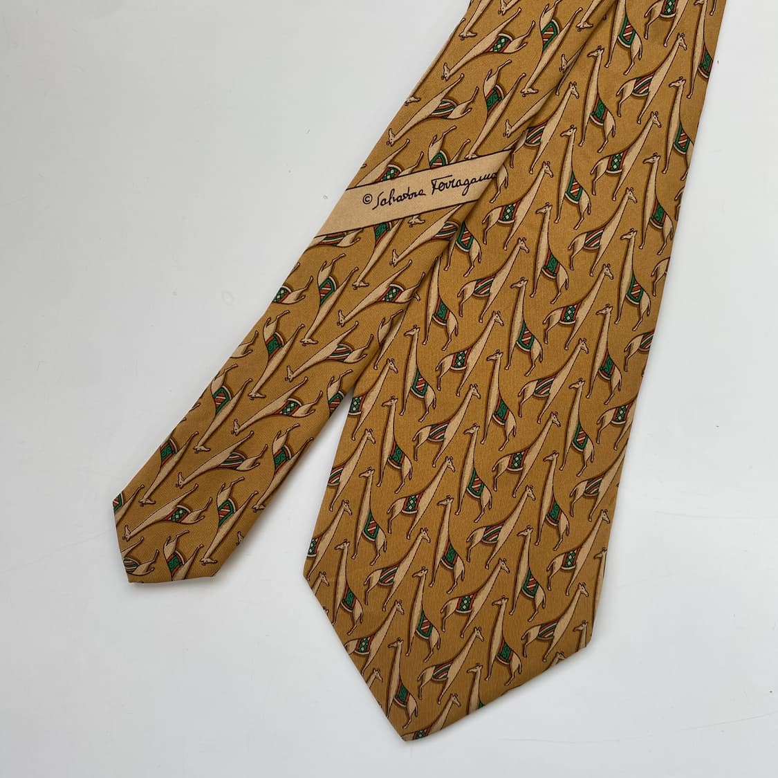 페레가모(Ferragamo) 명품 정품 넥타이 상품이미지1