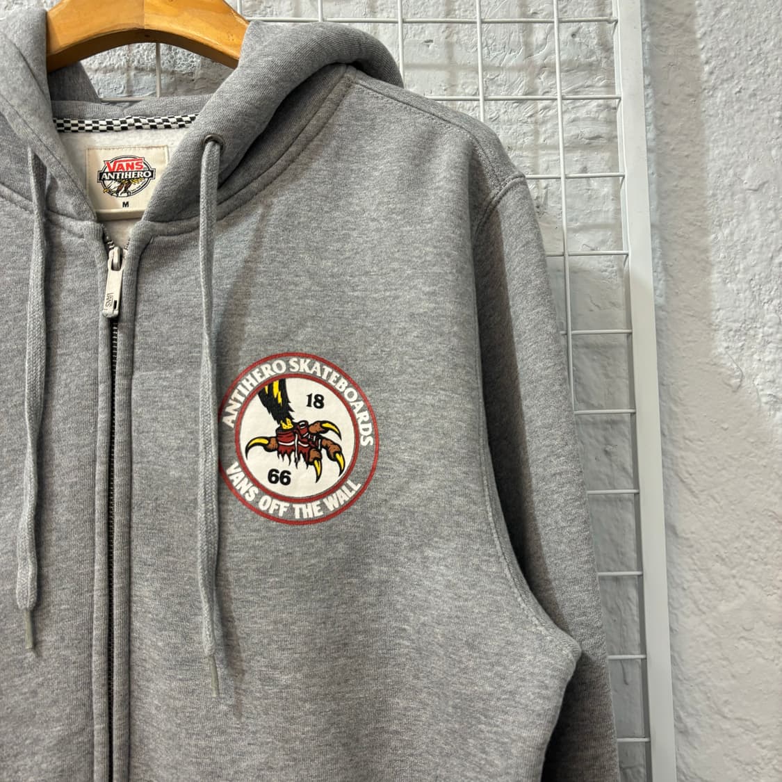 반스 안티 히어로 빅 로고 그레이 후드집업 M 상품이미지5
