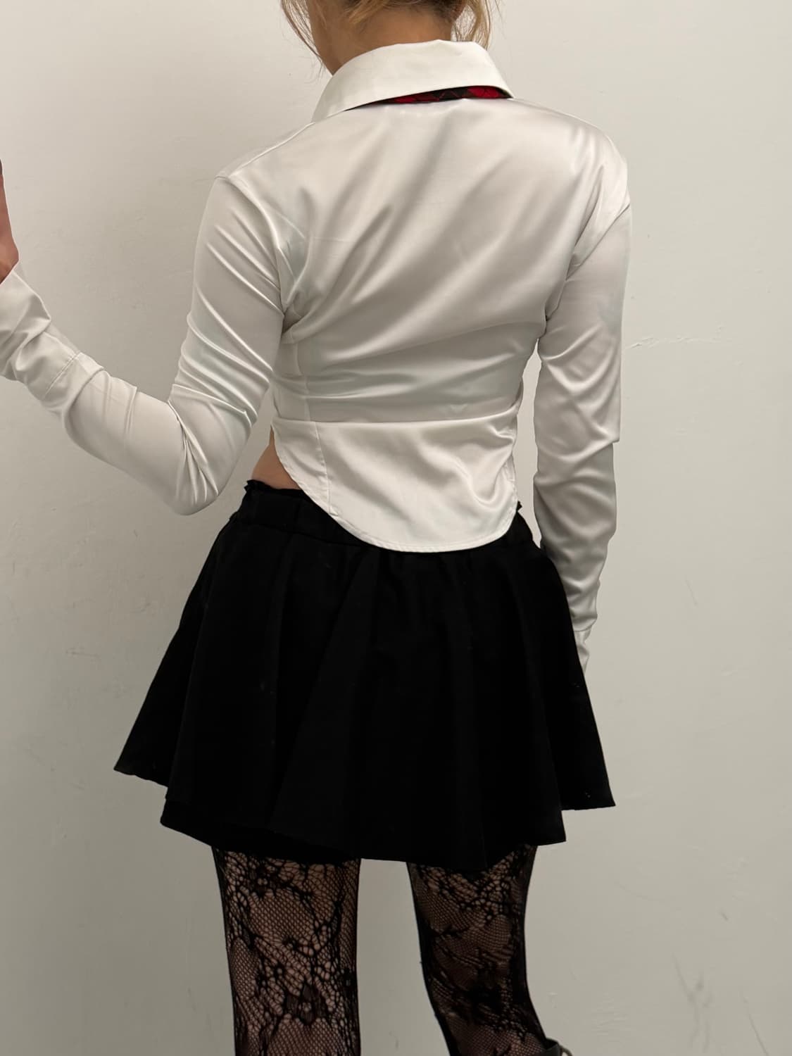 Y2K 프린팅 커브라인 셔츠  상품이미지3