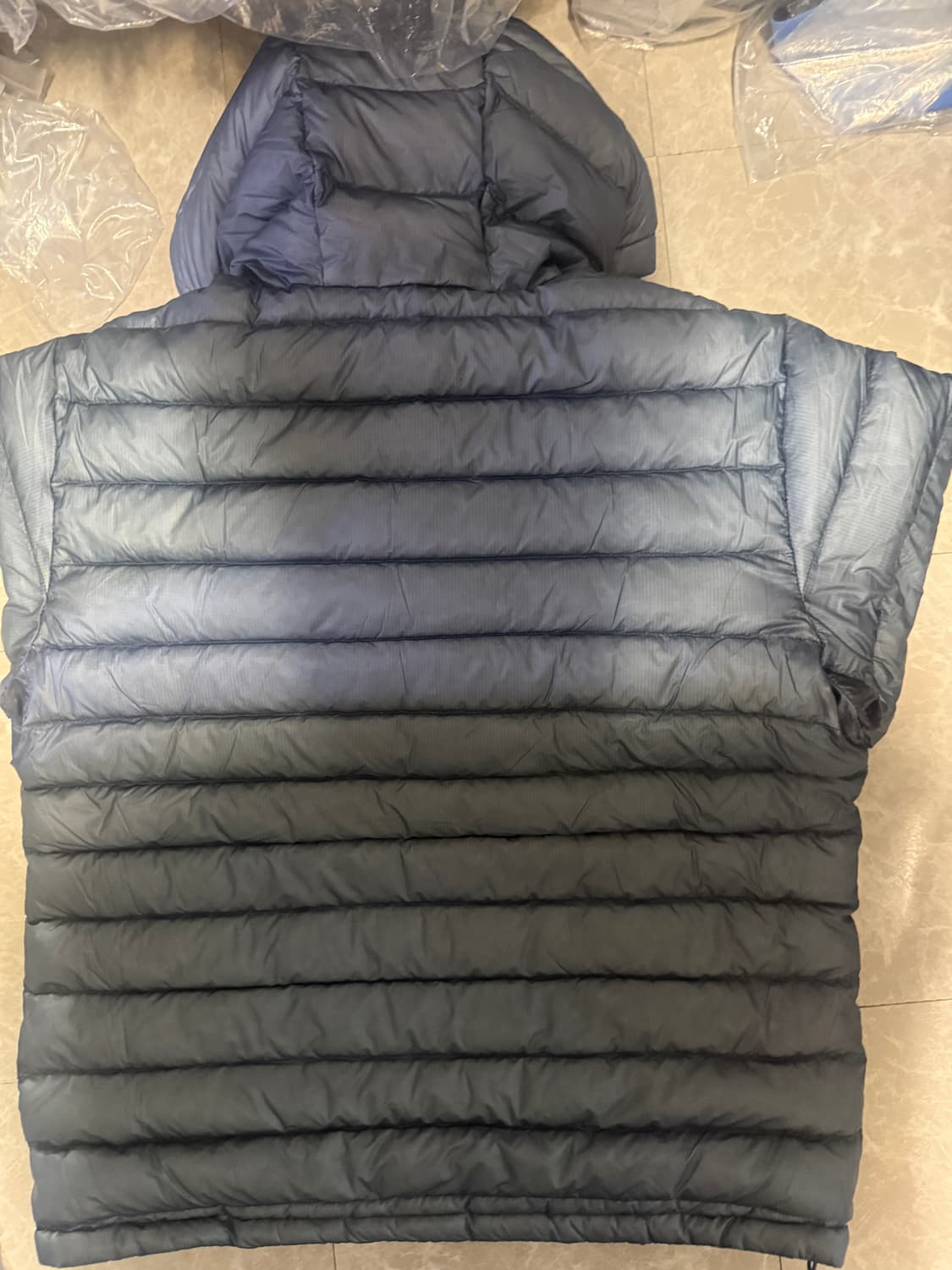 2사이즈 산산기어 서픽스 푸퍼 자켓 25FW 네이비 상품이미지7