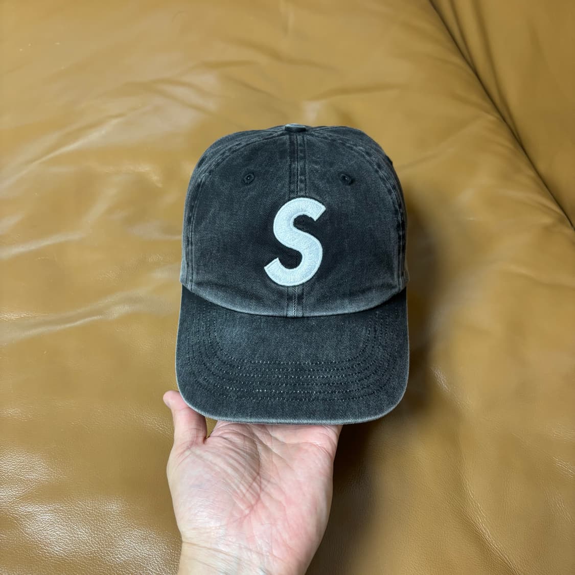 Supreme 슈프림 23fw 피그먼트 블랙 S로고 6패널 볼캡 모자 상품이미지2