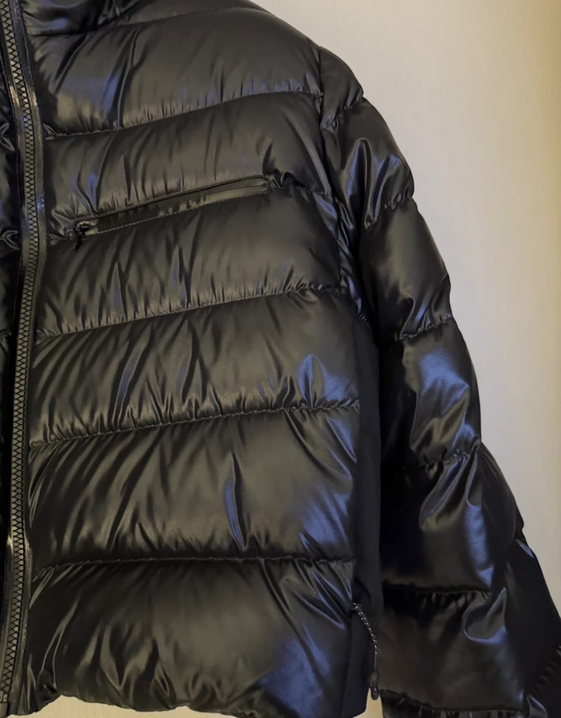 몽클레어 경량패딩 숏다운  상품이미지3