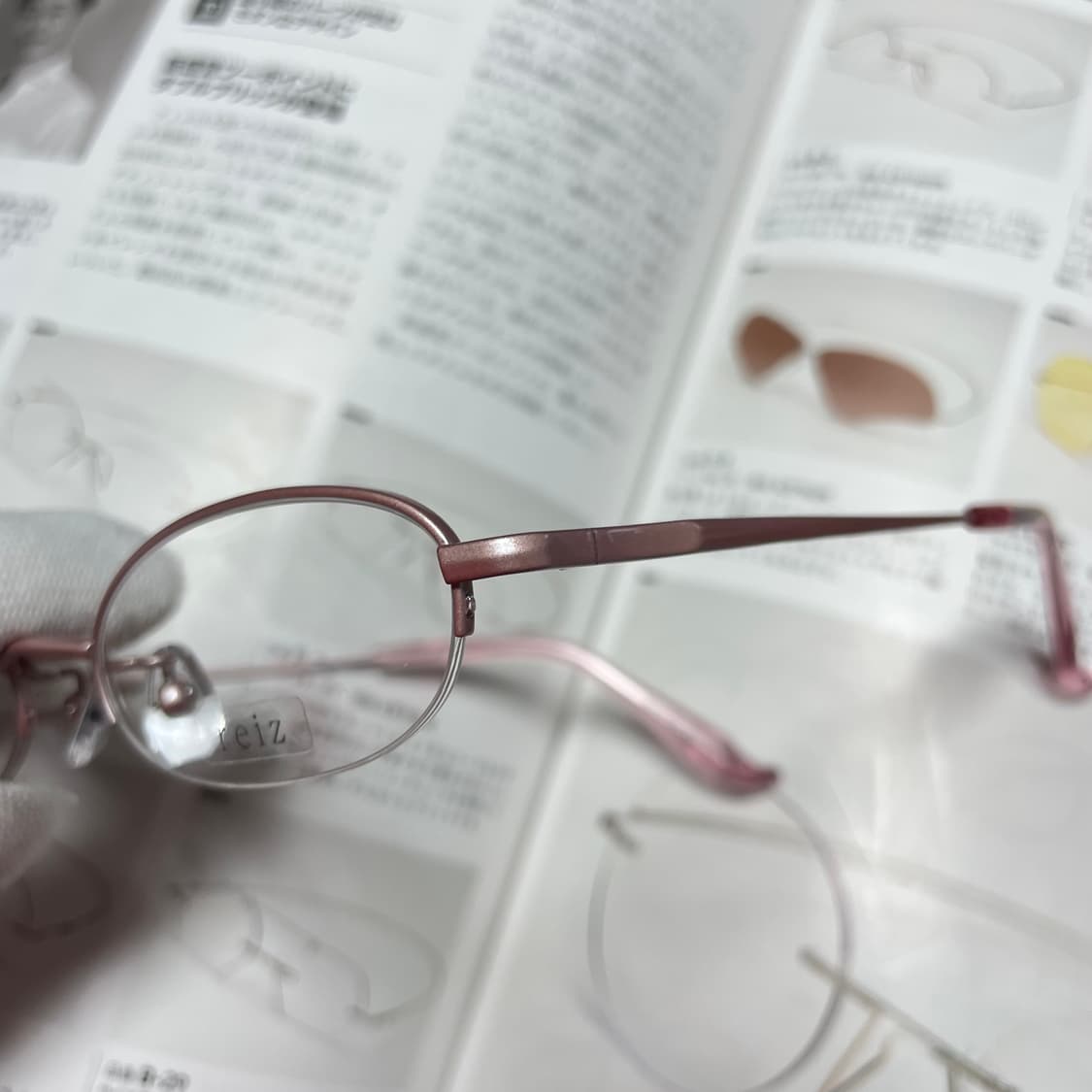 Reiz 일본 제작 반무테 티타늄 안경 상품이미지3