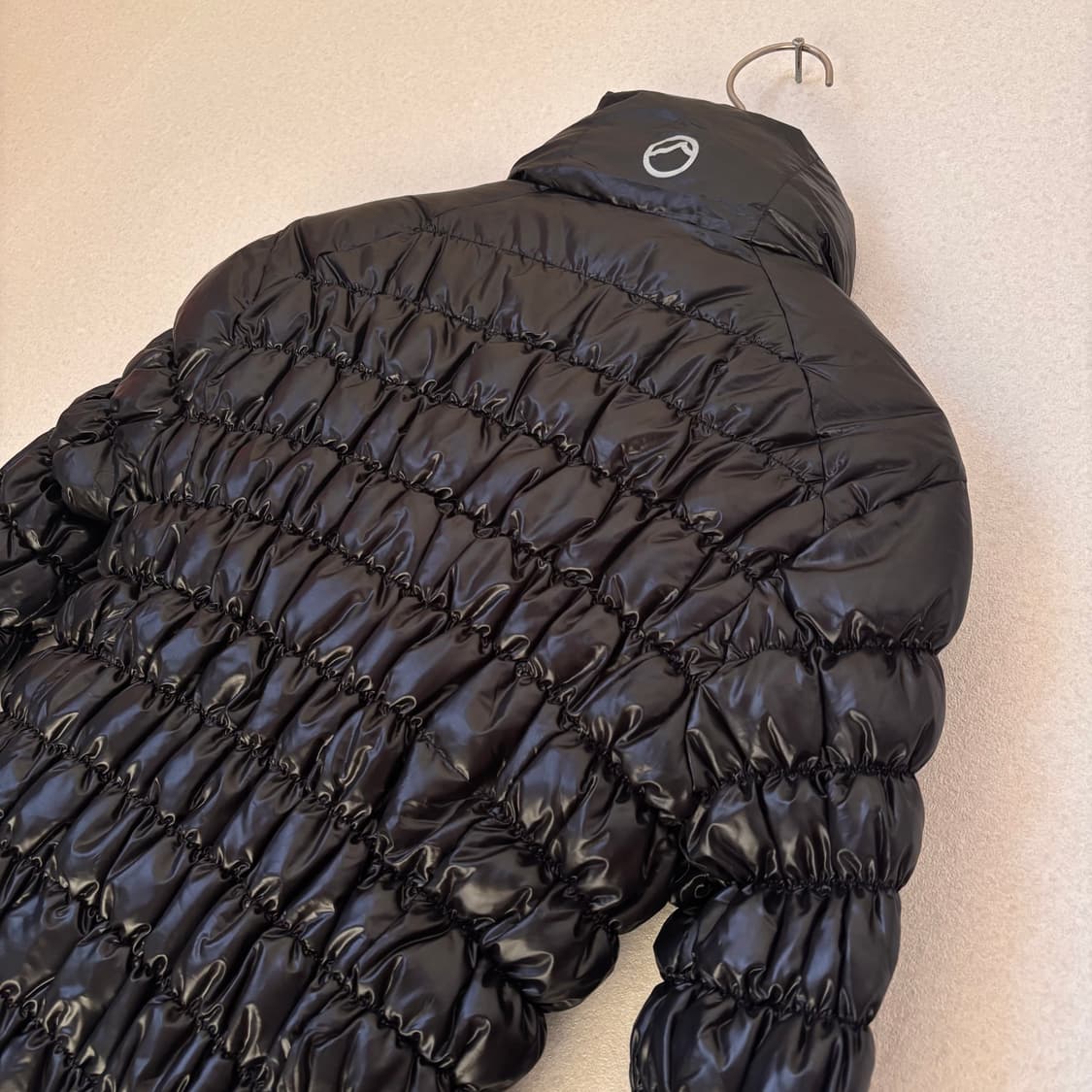 로알파인 슬림 95 다운 패딩 집업 점퍼 오리털 볼륨 실루엣 상품이미지8