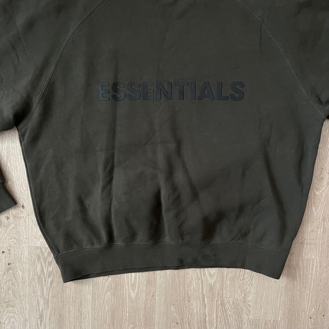 Fear of God Essentials logo sweatshirt 상품이미지3