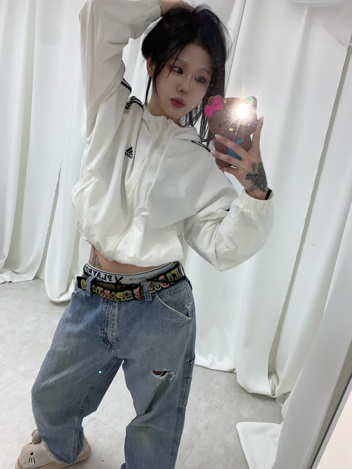 아디다스 화이트 삼선 크롭 바람막이 상품이미지1