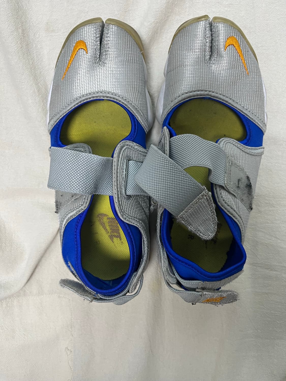 나이키 에어리프트 메탈릭 실버 상품이미지2