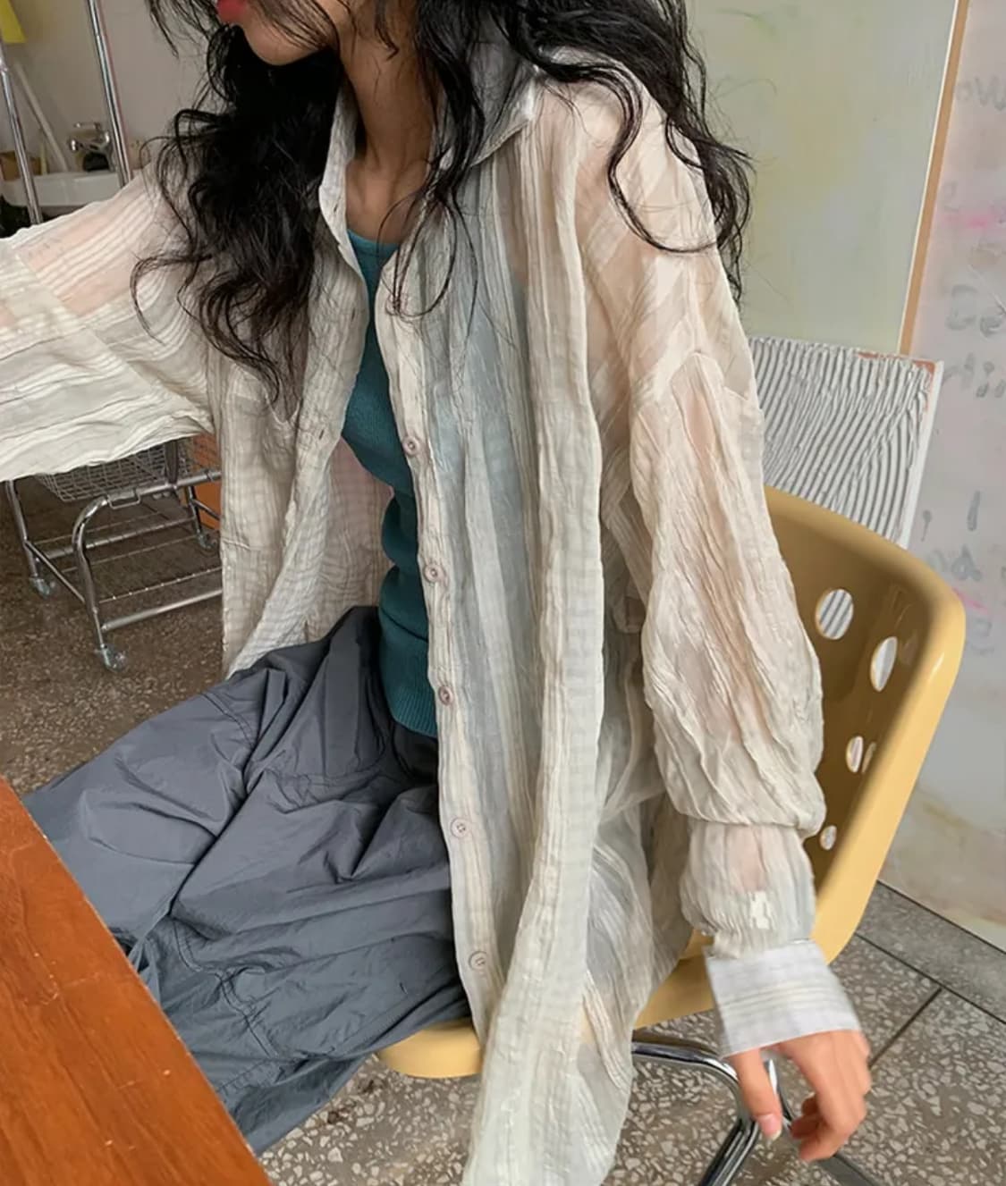 시스루 베이지 셔츠 상품이미지2